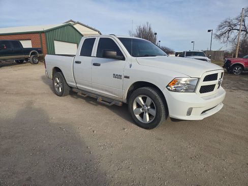 Used 2013 RAM 1500 Express image 1