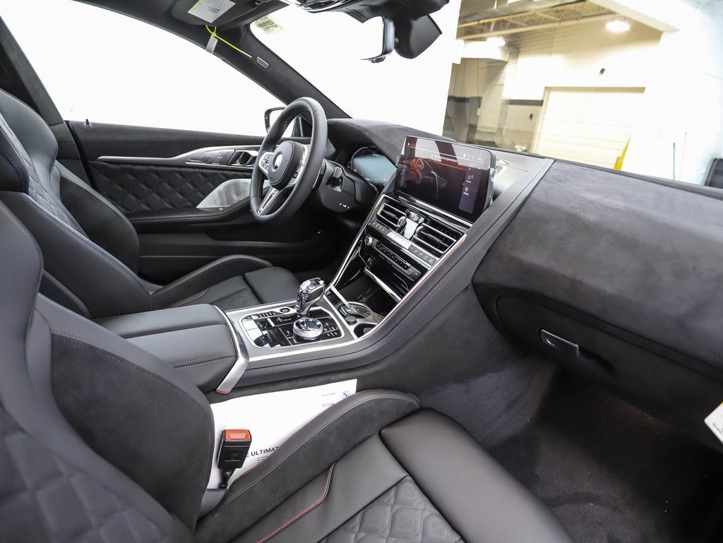 Used 2026 BMW M850i xDrive AWD/4WD image 30