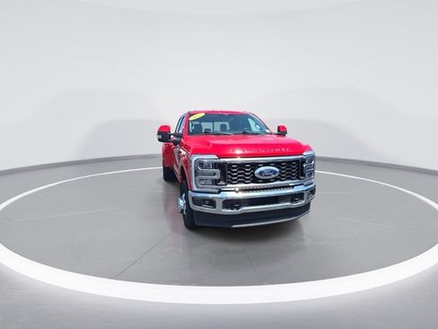 Used 2023 Ford F350 Lariat w/ Lariat Ultimate Package AWD/4WD image 3