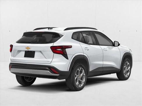 New 2026 Chevrolet Trax LS image 2