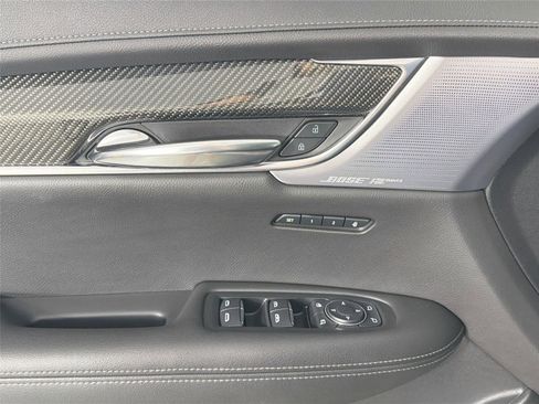Used 2020 Cadillac XT6 Sport AWD/4WD image 17
