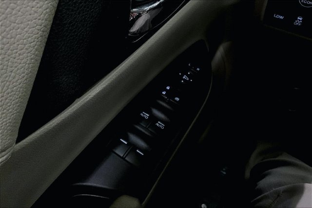 Used 2013 Honda Accord EX-L image 39