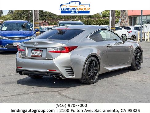 Used 2016 Lexus RC 200t RWD image 4