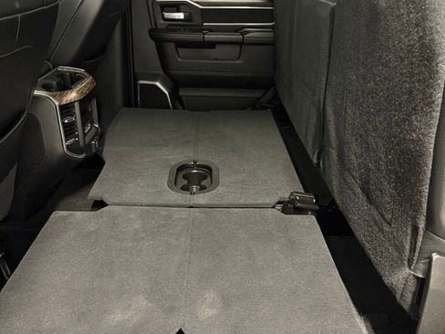 Used 2021 RAM 2500 Laramie image 23