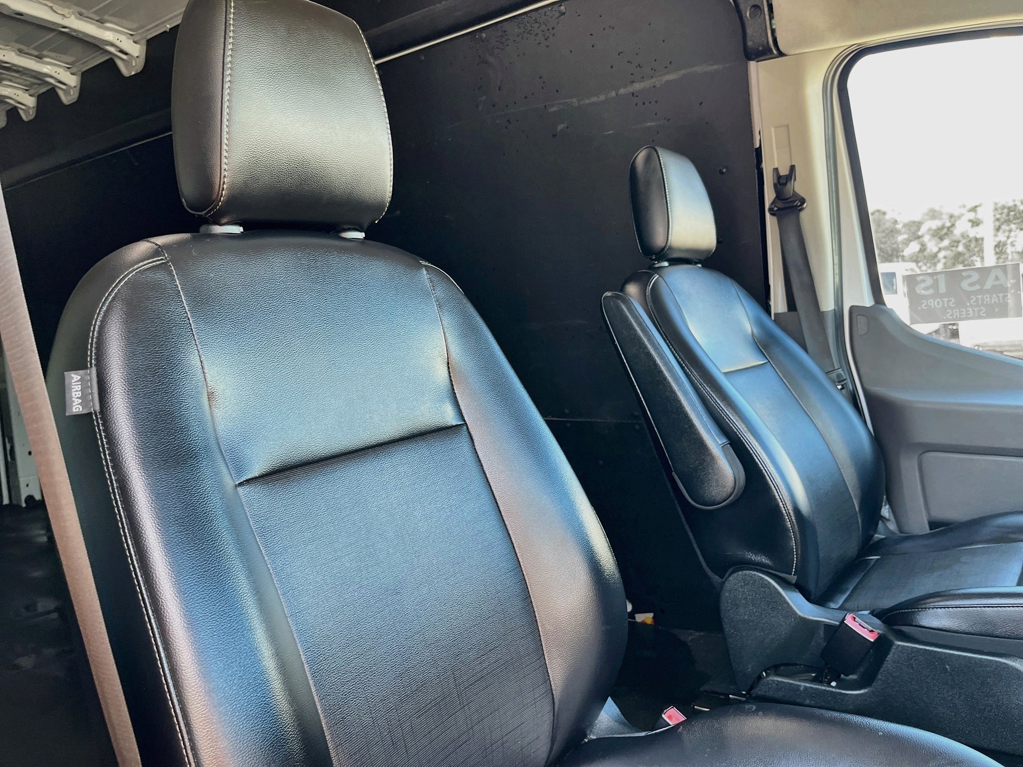 Used 2025 Ford Transit 250 148 High Roof Extended w/ Load Area Protection Package RWD image 30