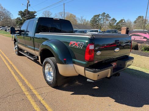 Used 2012 Ford F350 King Ranch w/ King Ranch w/Chrome Pkg AWD/4WD image 2