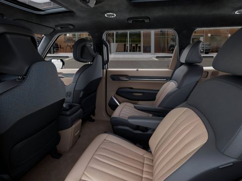 New 2026 Kia EV9 GT-Line AWD/4WD image 18