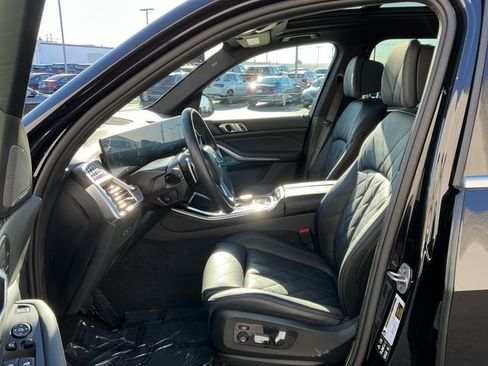 Used 2025 BMW X5 xDrive40i image 24