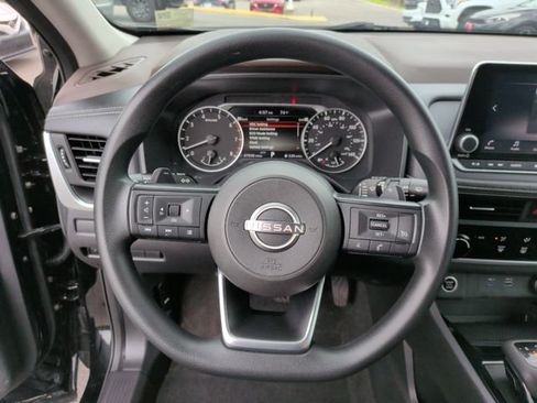 Used 2023 Nissan Rogue S AWD/4WD image 13