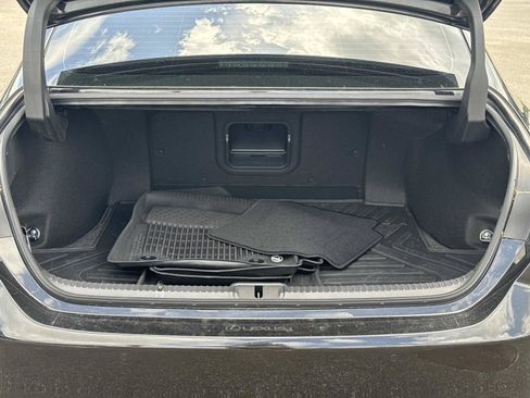 Certified 2025 Lexus ES 350 w/ Premium Package FWD image 5