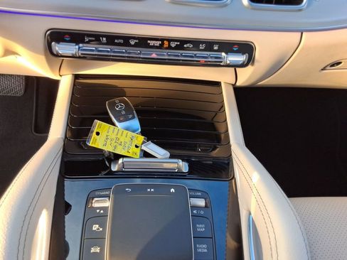 Certified 2024 Mercedes-Benz GLE 450e 4MATIC image 28