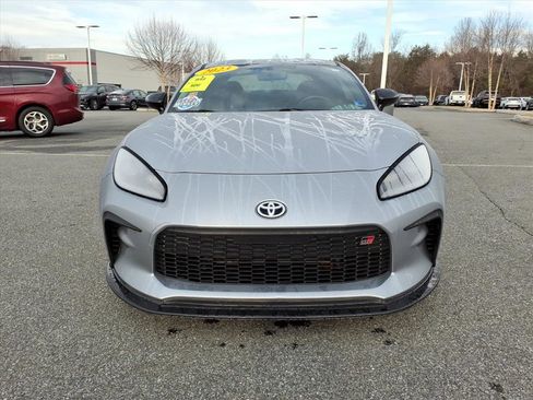 Used 2023 Toyota GR86 Premium image 8