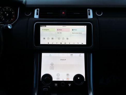 Used 2019 Land Rover Range Rover HSE image 33