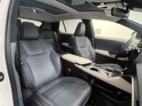 Used 2023 Lexus RZ 450e Premium image 11