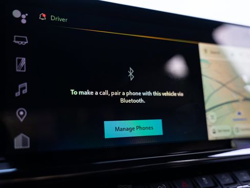 Used 2025 Chevrolet Silverado 1500 ZR2 image 30