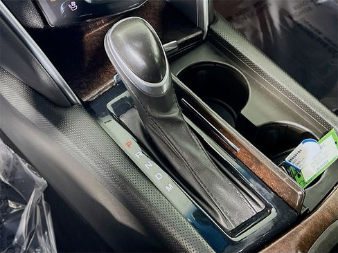 Used 2018 Cadillac XTS Luxury image 17