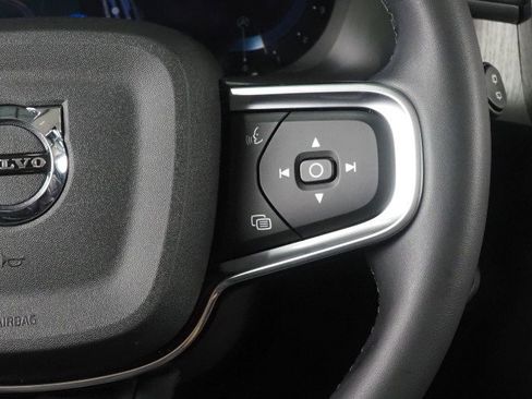 Used 2024 Volvo XC40 B5 Plus w/ Climate Package AWD/4WD image 22