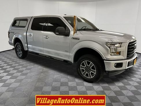 Used 2017 Ford F150 XLT w/ Equipment Group 302A Luxury AWD/4WD image 10