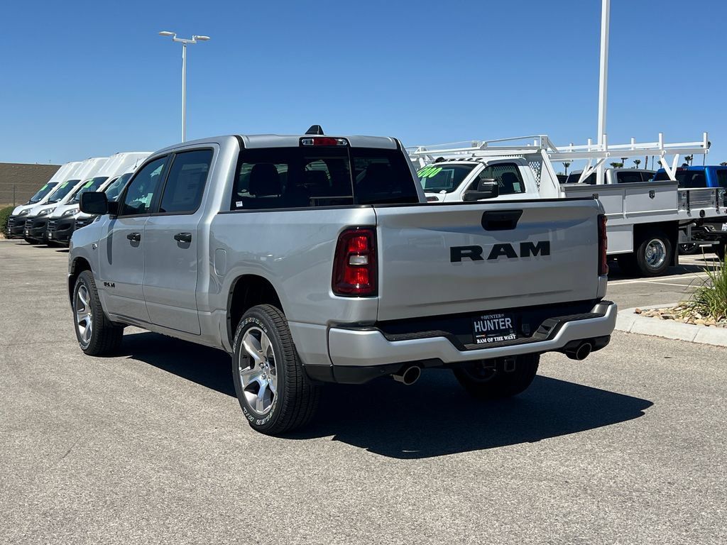 New 2026 RAM 1500 Express RWD image 4