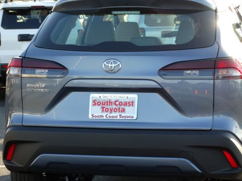 New 2026 Toyota Corolla Cross L image 6