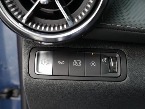 New 2026 Chevrolet Equinox LT image 11