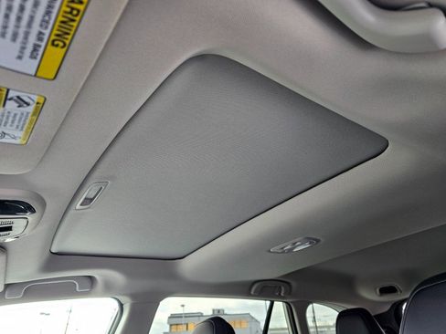 Certified 2025 Subaru Outback Limited w/ Popular Package #2 image 8