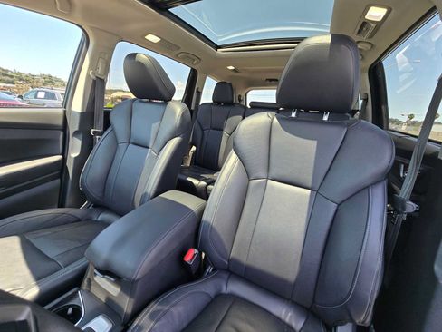 Used 2023 Subaru Ascent Limited w/ Technology Package AWD/4WD image 22