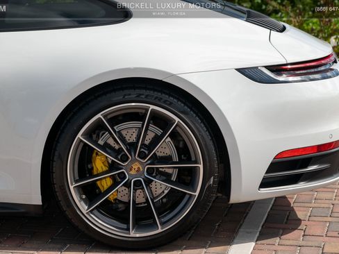 Used 2020 Porsche 911 Carrera RWD image 41