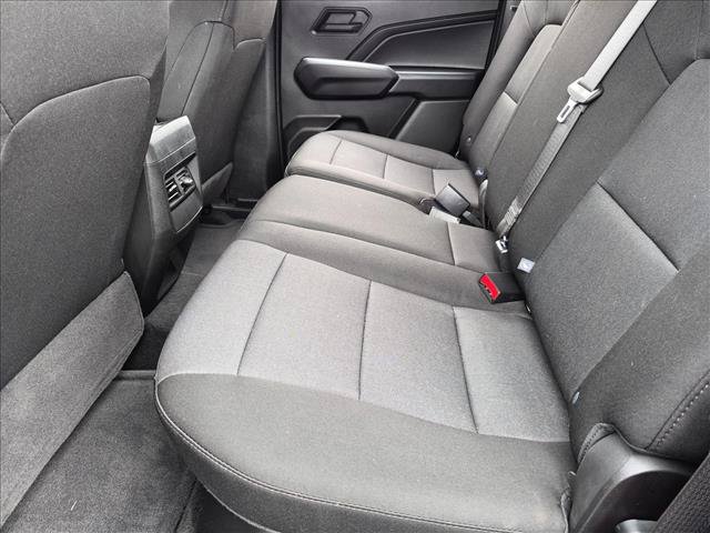 Used 2025 Chevrolet Colorado Trail Boss AWD/4WD image 16
