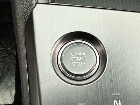 New 2026 Kia Sportage S image 9