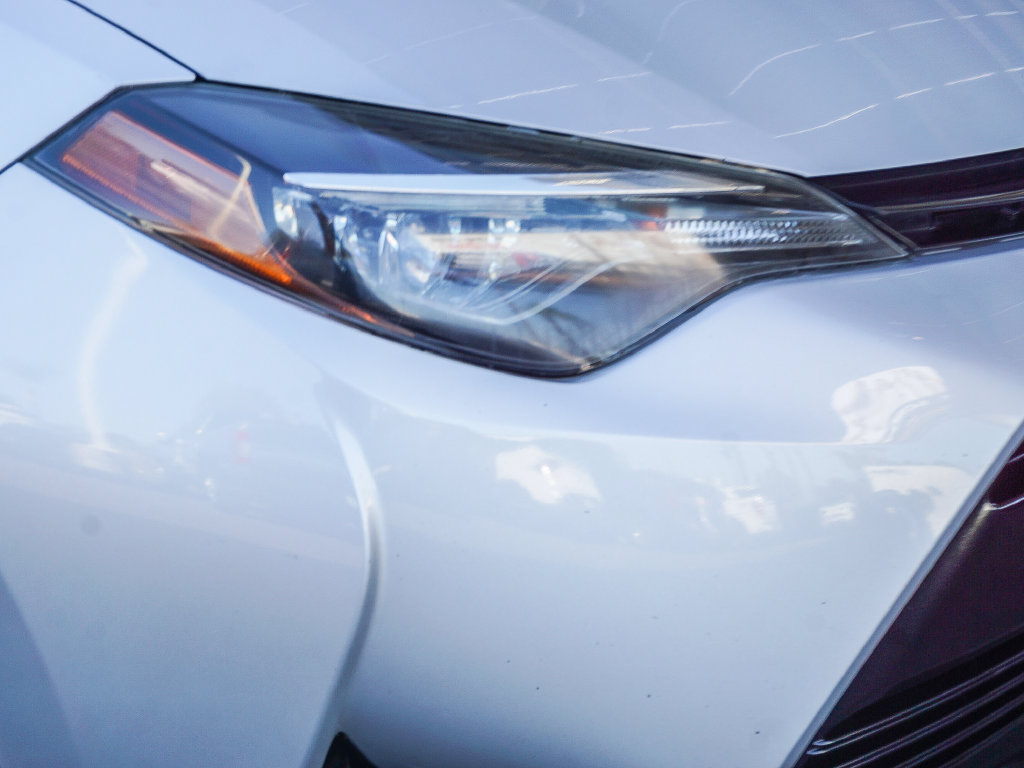 Used 2018 Toyota Corolla LE w/ Protection Package FWD image 11