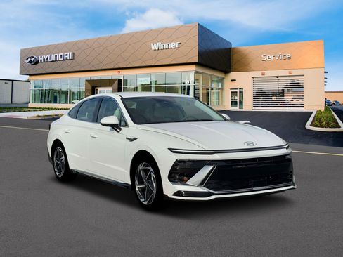 New 2026 Hyundai Sonata SEL FWD image 11