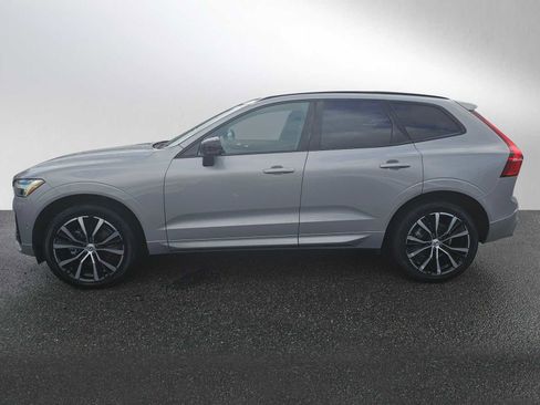 Certified 2025 Volvo XC60 B5 Plus AWD/4WD image 7