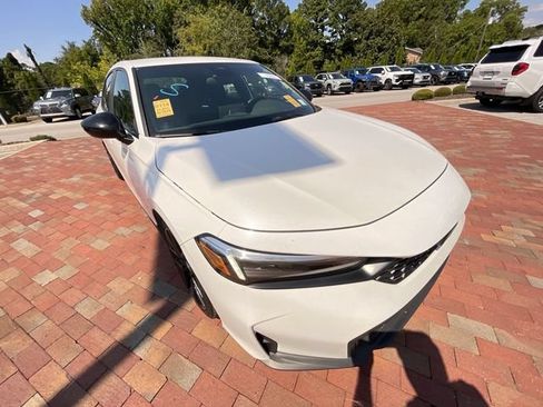 Certified 2025 Honda Civic Sport image 6