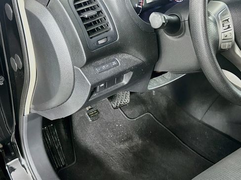 Used 2013 Nissan Altima 2.5 S FWD image 16