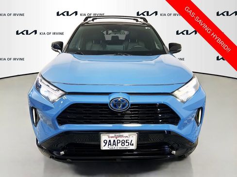 Used 2022 Toyota RAV4 XSE AWD/4WD image 2