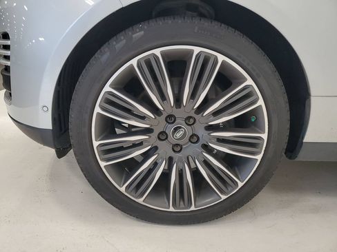 Used 2019 Land Rover Range Rover HSE AWD/4WD image 9