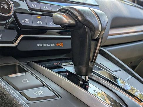 Used 2019 Honda CR-V Touring image 14
