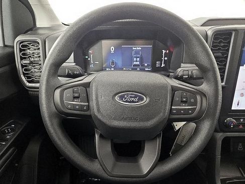 Used 2025 Ford Ranger XL AWD/4WD image 17