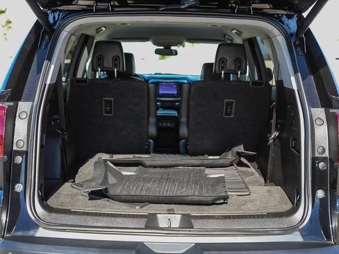 Used 2019 GMC Acadia SLT image 25