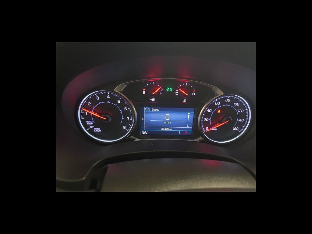 Used 2023 GMC Terrain SLE AWD/4WD image 15
