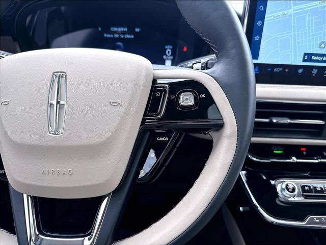 Used 2025 Lincoln Corsair Reserve FWD image 20