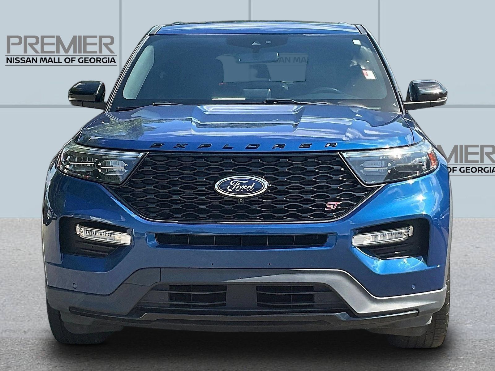 Used 2022 Ford Explorer ST w/ Equipment Group 401A AWD/4WD image 2