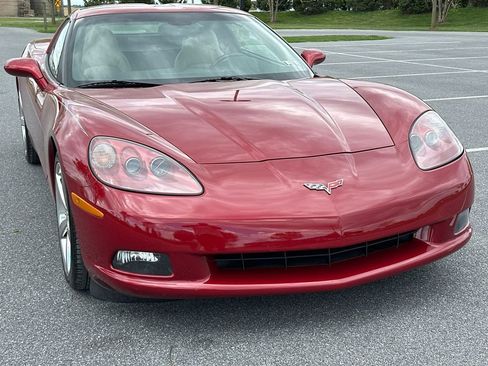 Used 2008 Chevrolet Corvette Coupe w/ Preferred Equipment Group image 3