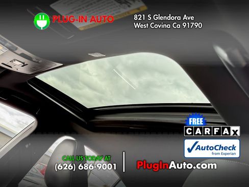Used 2023 Lexus IS 350 F Sport w/ Navigation Package RWD image 8