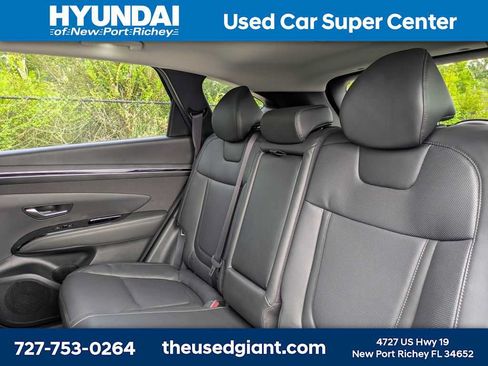 Certified 2024 Hyundai Tucson Limited AWD/4WD image 16
