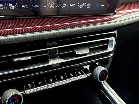 New 2026 Chevrolet Traverse RS FWD image 9