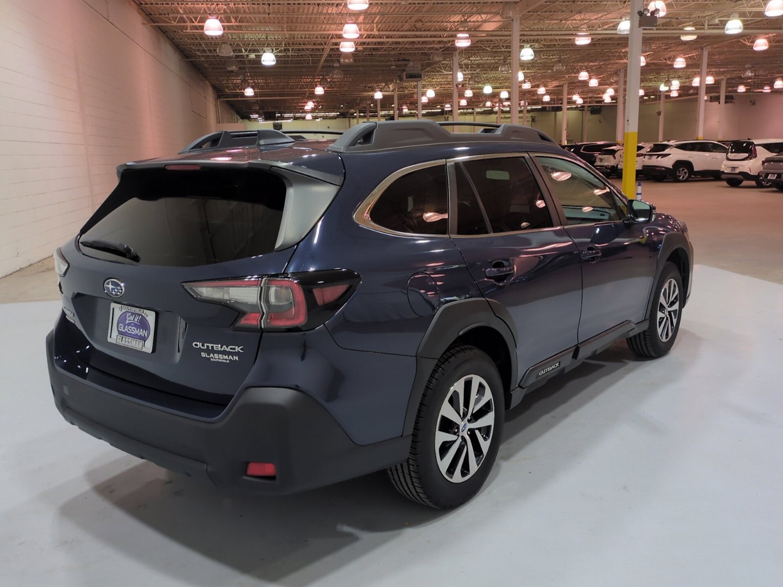 Certified 2024 Subaru Outback Premium AWD/4WD image 3