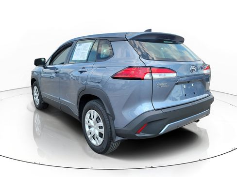 Used 2023 Toyota Corolla Cross L AWD/4WD image 2