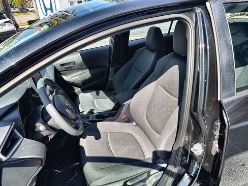 Used 2022 Toyota Corolla LE w/ LE Convenience Package image 21